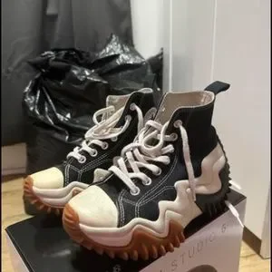 靴 CONVERSE RUN STAR MOTION 23.5cm Amazon.co.jp: Converse Run Star Motion Hi Sneaker Women's Black